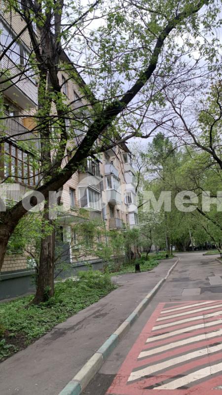 2-комн. квартира, 46 м², 3/5 этаж