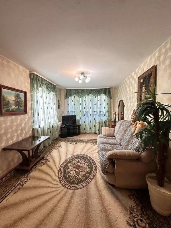 2-комн. квартира, 42 м², 2/5 этаж