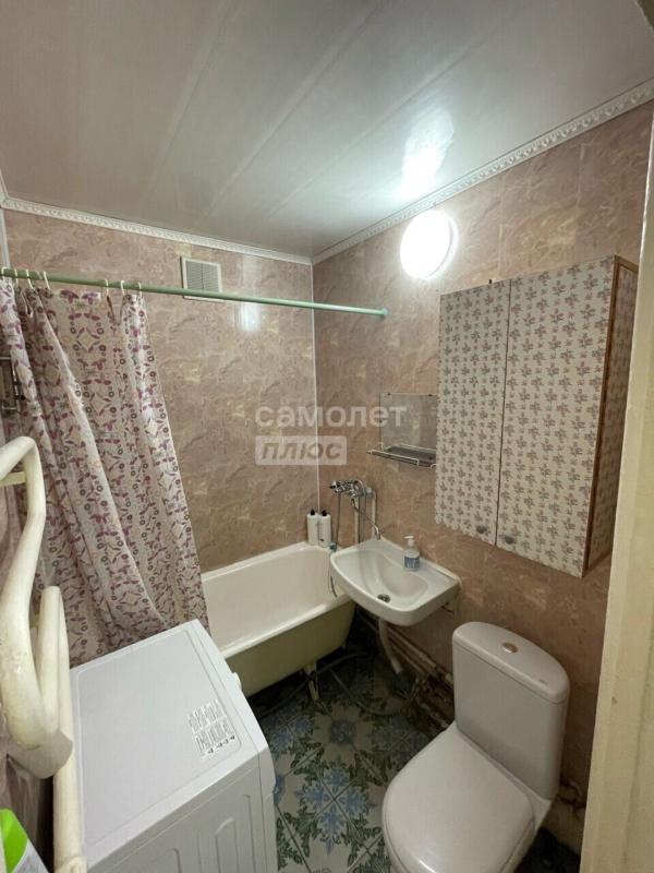 2-комн. квартира, 46 м², 5/5 этаж