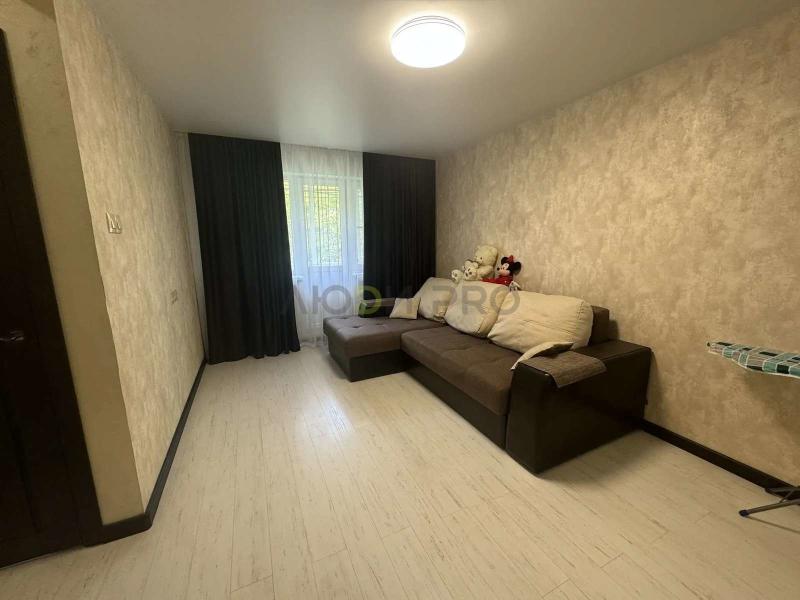 2-комн. квартира, 47 м², 3/5 этаж