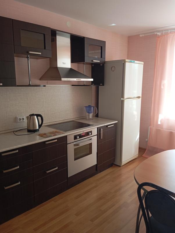 1-комн. квартира, 37 м², 13/16 этаж