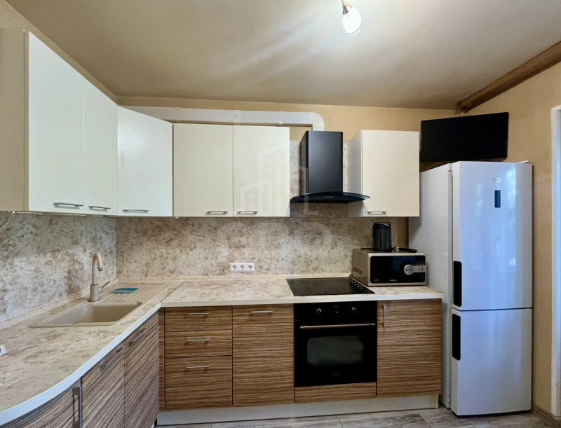2-комн. квартира, 61 м², 2/14 этаж