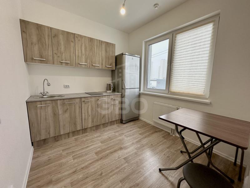 2-комн. квартира, 36 м², 1/22 этаж