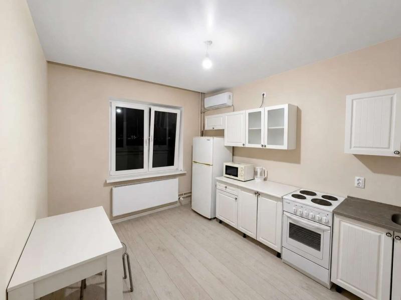 1-комн. квартира, 36 м², 12/16 этаж