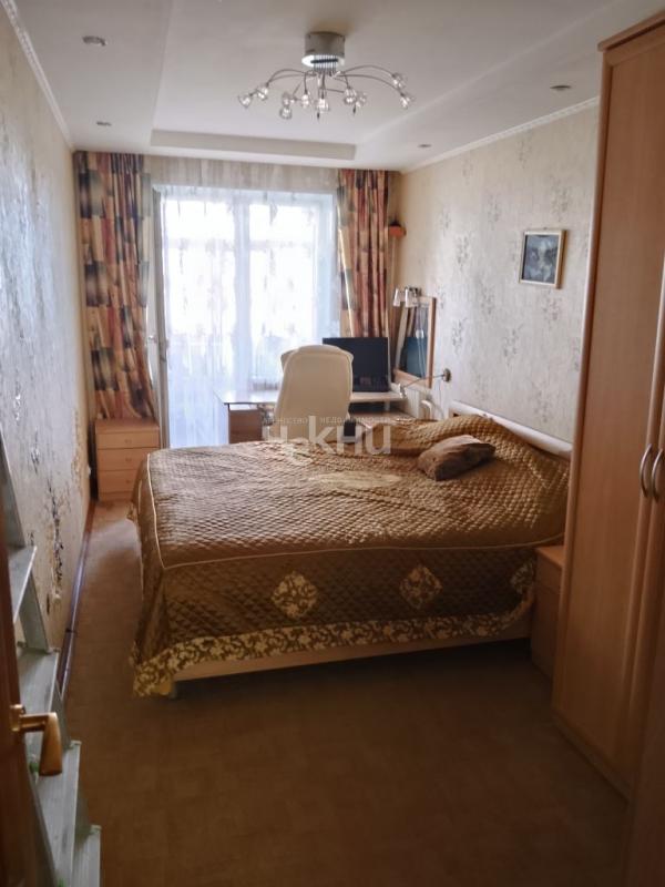 2-комн. квартира, 60 м², 3/9 этаж