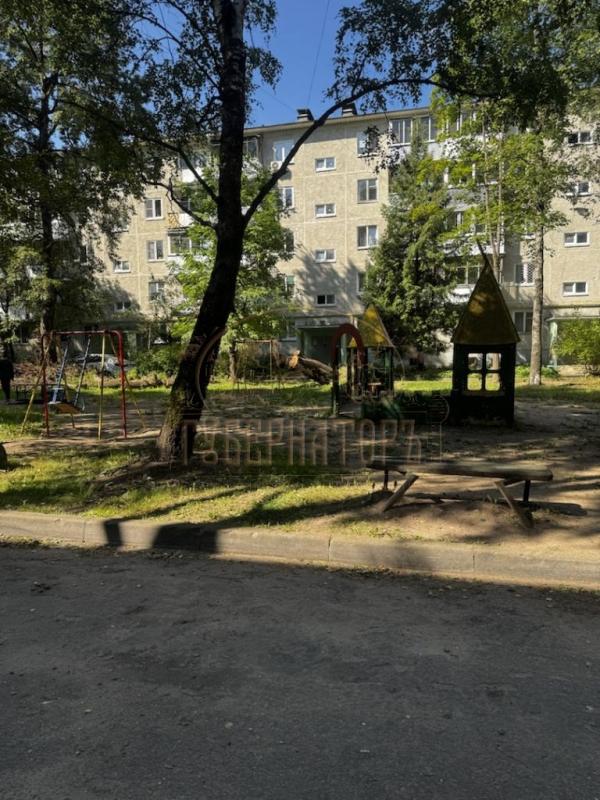 2-комн. квартира, 43 м², 4/5 этаж