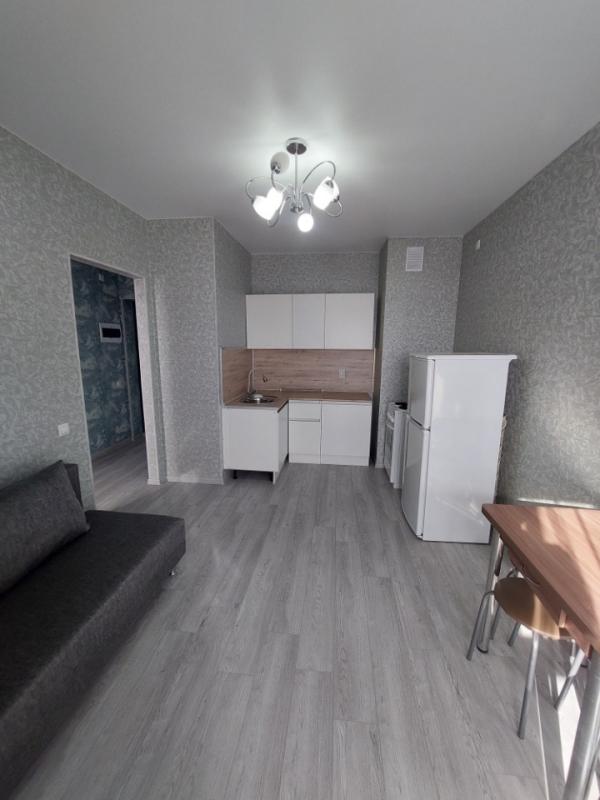 1-комн. квартира, 32 м², 10/18 этаж