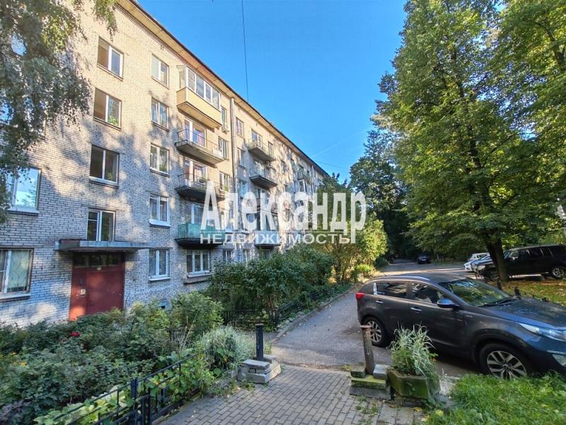 2-комн. квартира, 43 м², 5/5 этаж