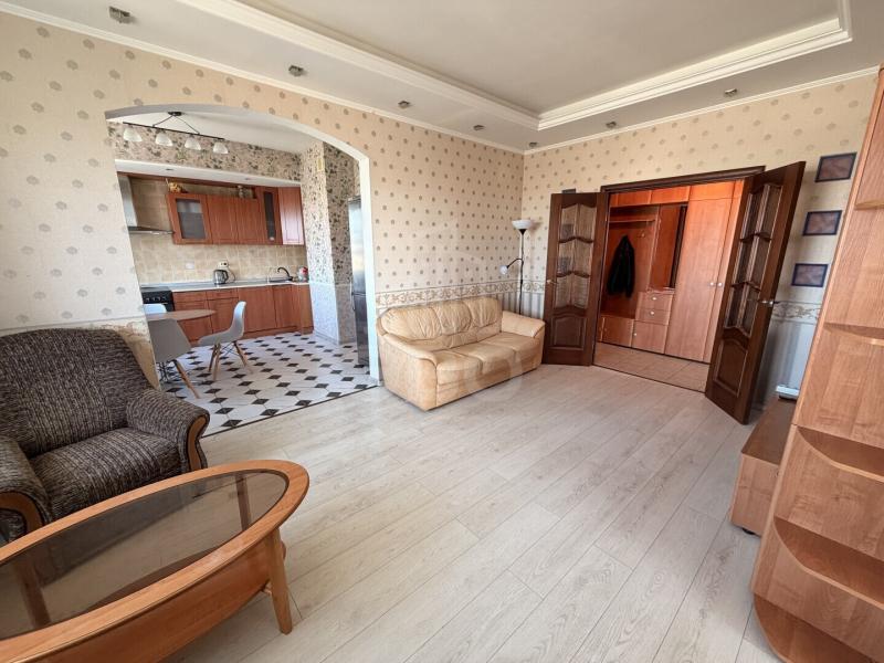 3-комн. квартира, 69 м², 13/16 этаж