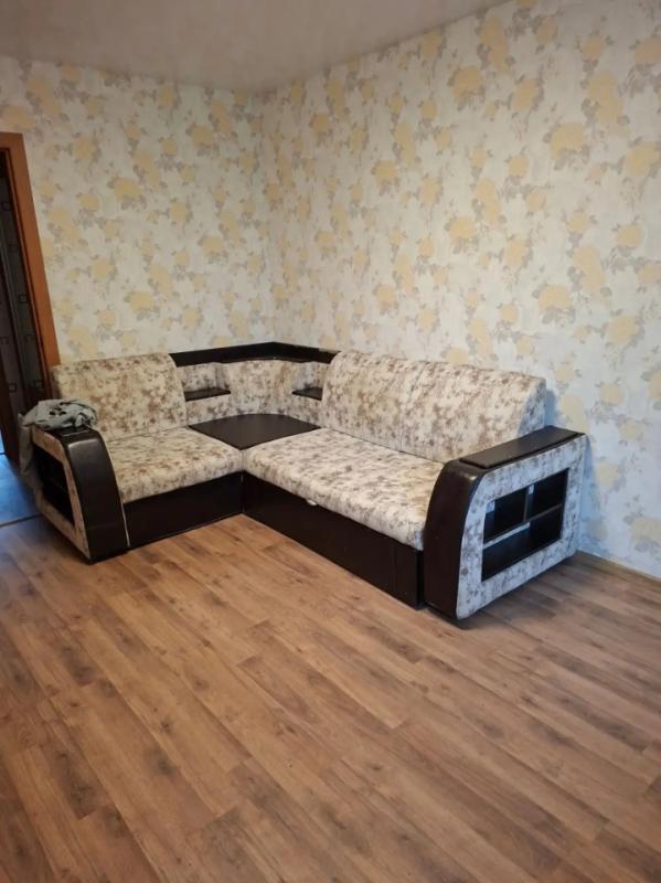 2-комн. квартира, 45 м², 2/5 этаж