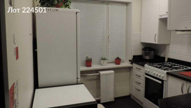 3-комн. квартира, 70 м², 1/12 этаж