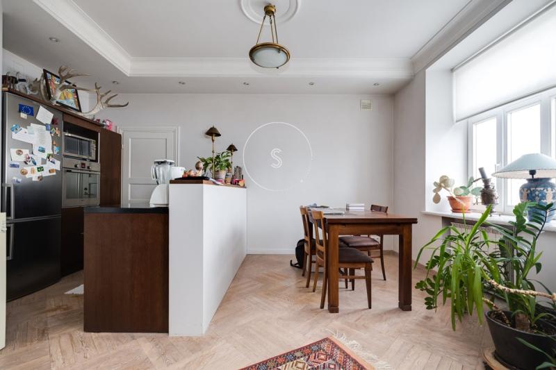 2-комн. квартира, 66 м², 8/8 этаж
