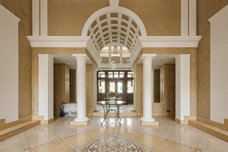 4-комн. квартира, 225 м², 5/9 этаж