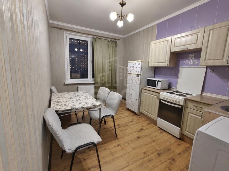 1-комн. квартира, 37 м², 2/21 этаж