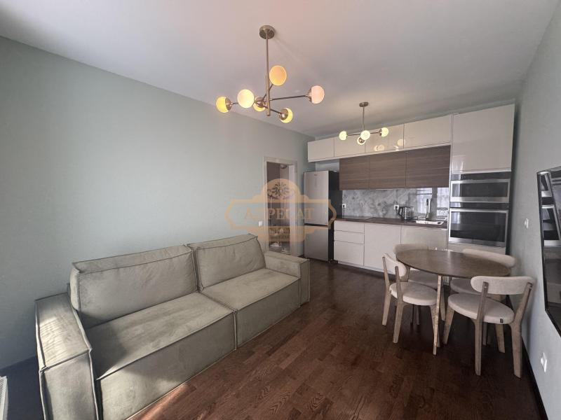 2-комн. квартира, 58 м², 7/9 этаж