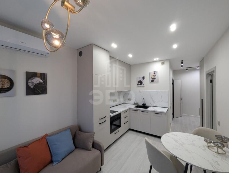 1-комн. квартира, 37 м², 8/14 этаж