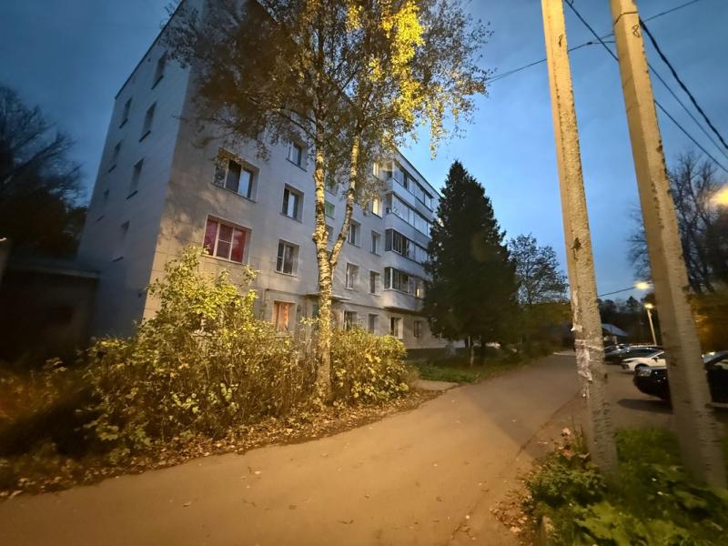 2-комн. квартира, 42 м², 4/5 этаж