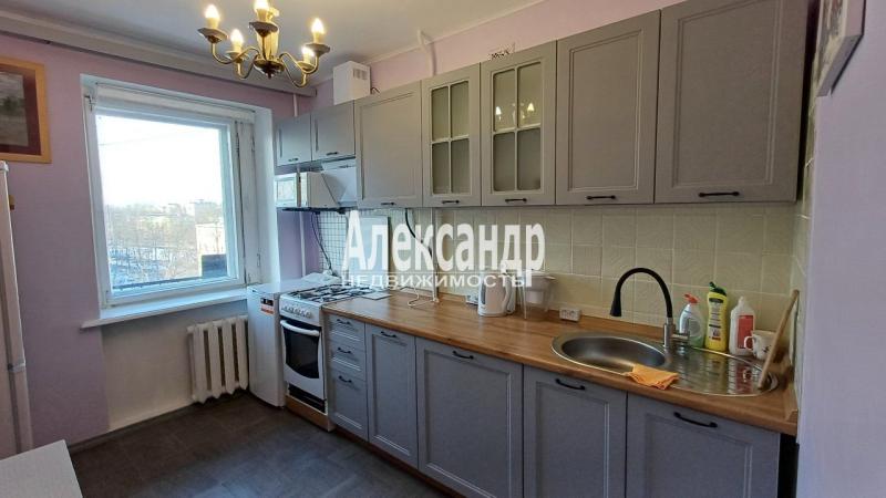 2-комн. квартира, 58 м², 6/8 этаж
