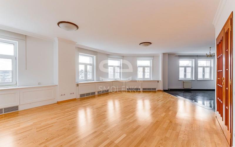 4-комн. квартира, 165 м², 5/5 этаж