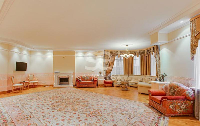 5-комн. квартира, 281 м², 3/5 этаж