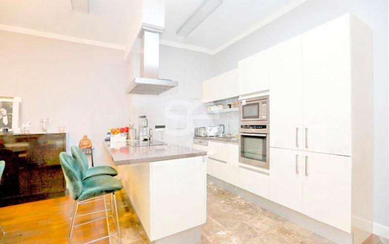 3-комнатная Квартира, 145 м2