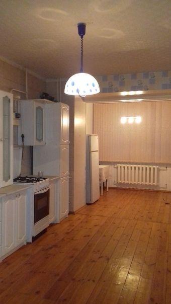 2-комн. квартира, 78 м², 2/3 этаж