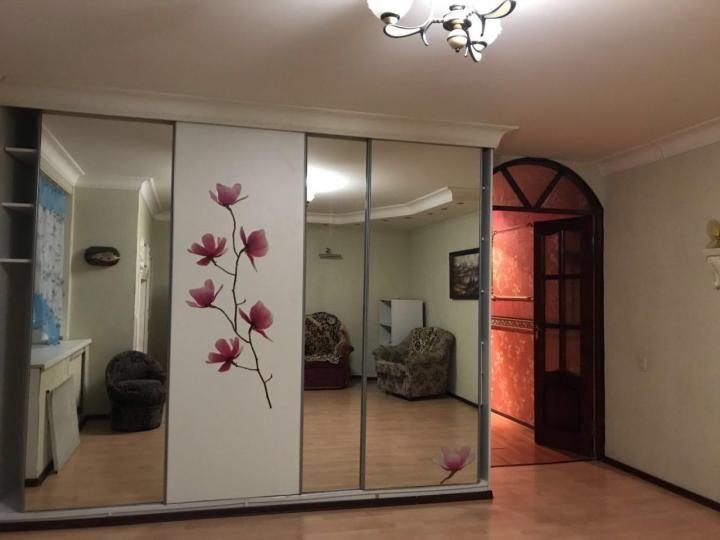 2-комн. квартира, 60 м², 1/5 этаж
