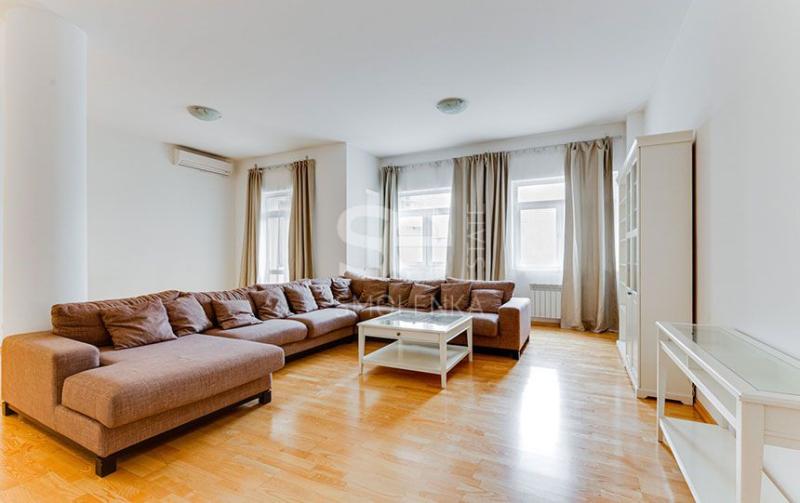 4-комн. квартира, 201 м², 2/5 этаж
