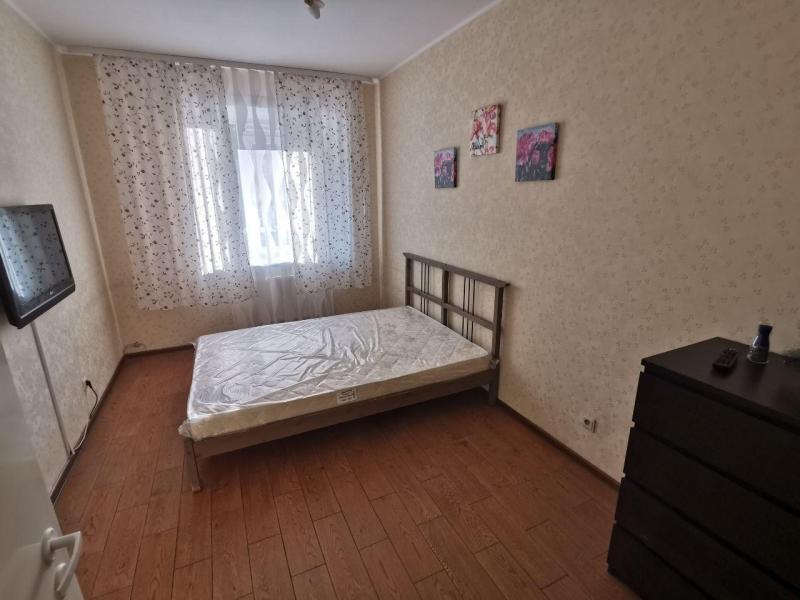 1-комн. квартира, 40 м², 3/26 этаж