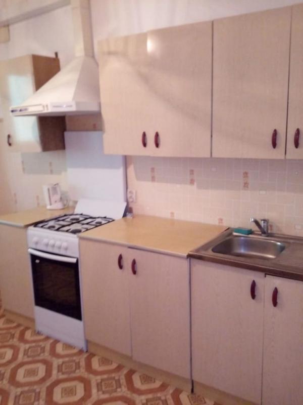 1-комн. квартира, 42 м², 1/9 этаж