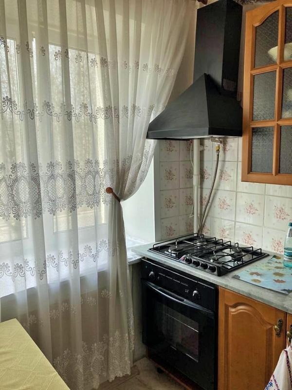 2-комн. квартира, 43 м², 2/4 этаж