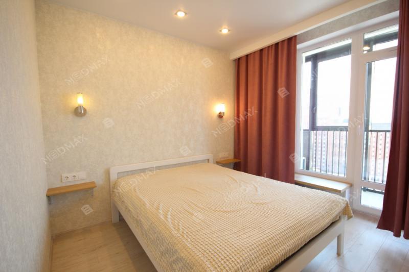 1-комн. квартира, 42 м², 12/26 этаж