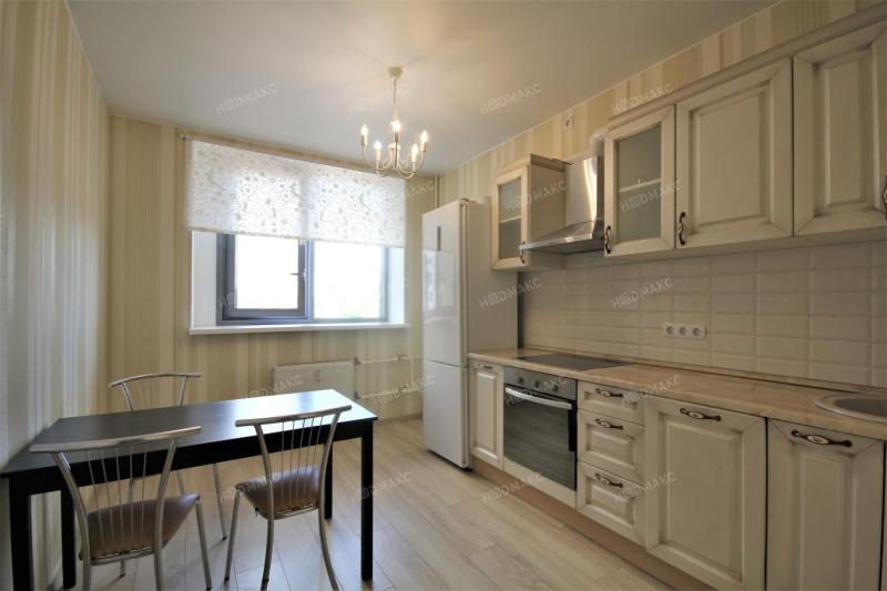 1-комн. квартира, 42 м², 3/12 этаж