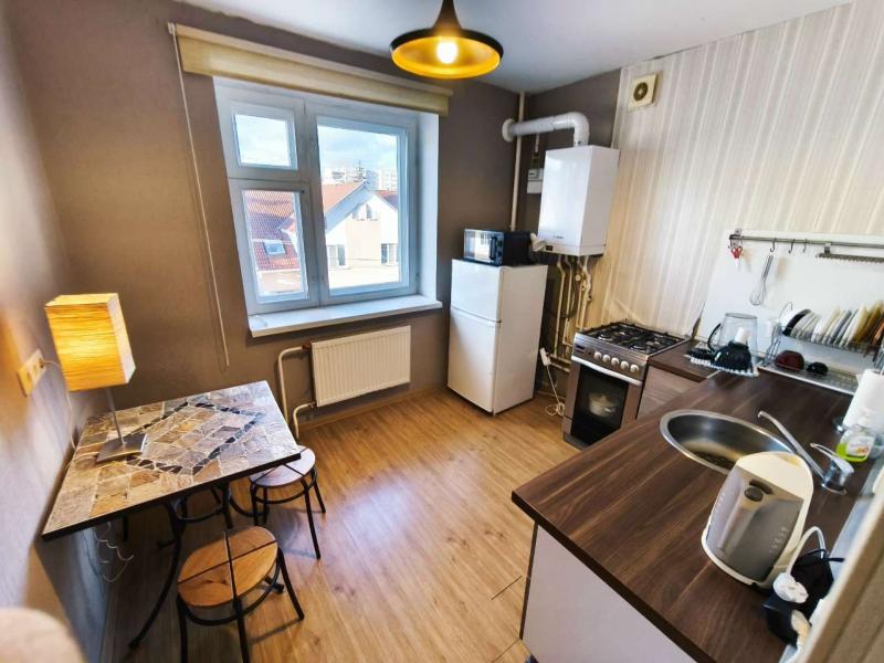 1-комн. квартира, 43 м², 3/4 этаж