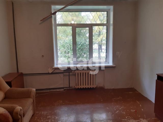 1-комн. квартира, 37 м², 1/3 этаж