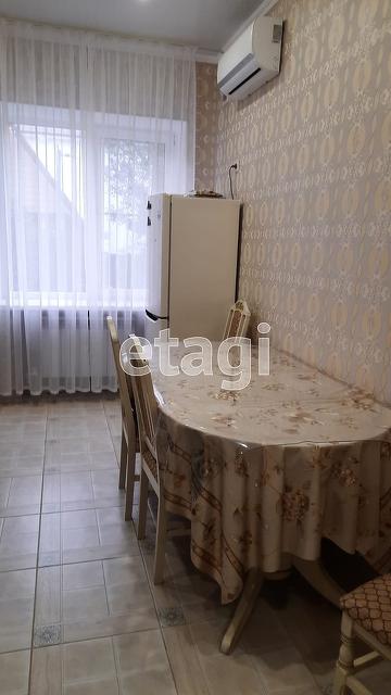 3-комн. квартира, 400 м², 1/2 этаж