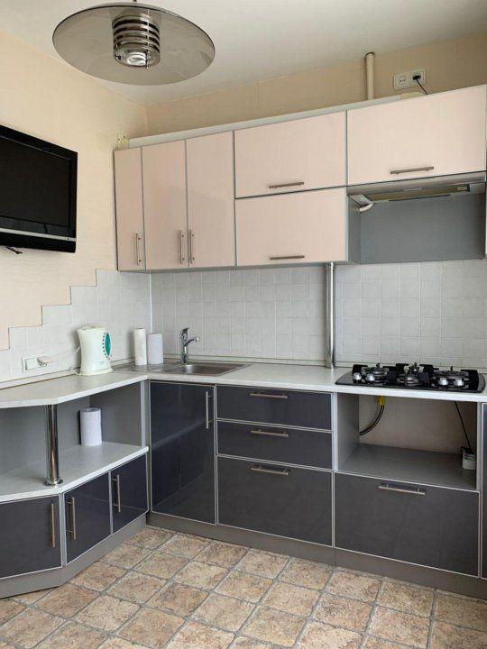 2-комн. квартира, 50 м², 1/9 этаж