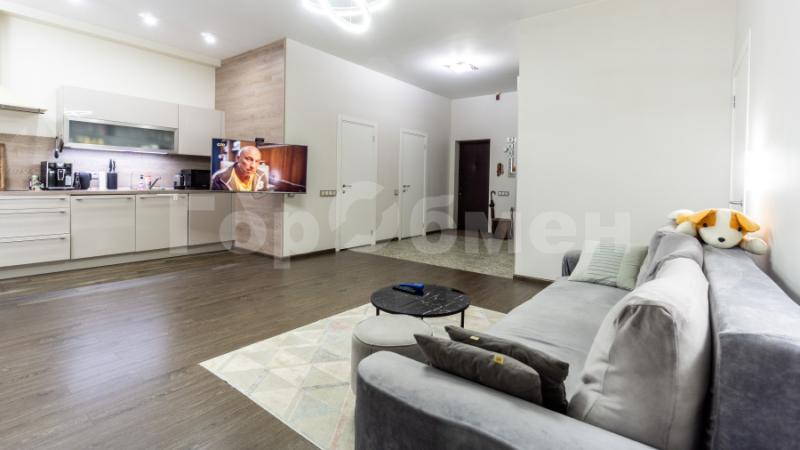 4-комн. квартира, 91 м², 8/19 этаж