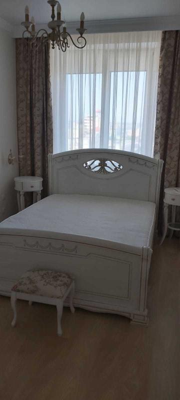 2-комн. квартира, 66 м², 13/17 этаж