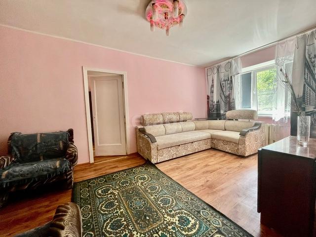 2-комн. квартира, 43 м², 1/5 этаж