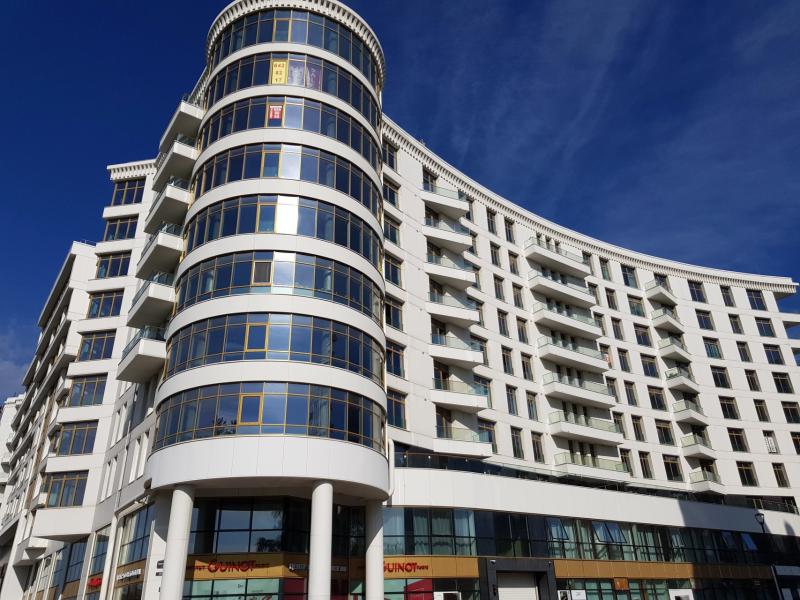 2-комн. квартира, 136 м², 3/10 этаж