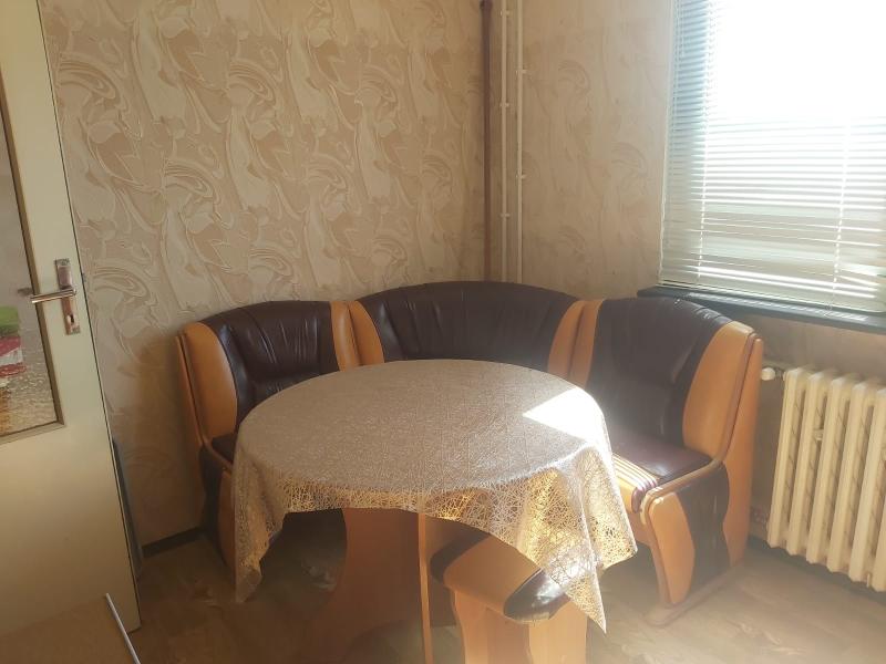 2-комн. квартира, 55 м², 3/5 этаж
