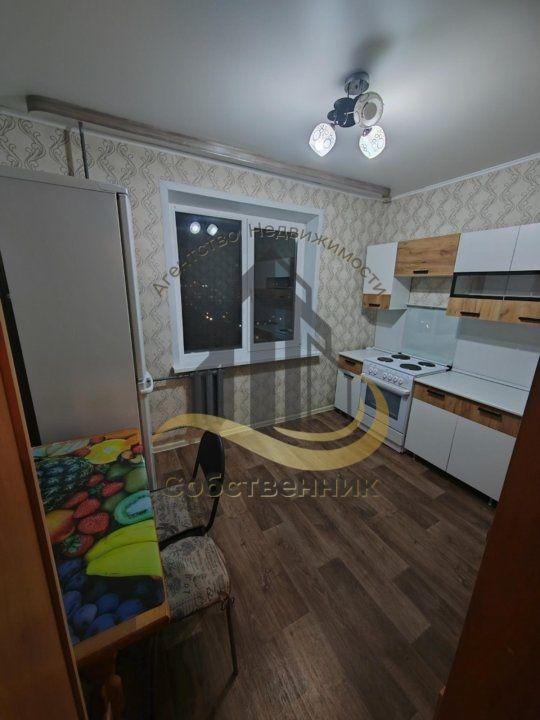 Квартира, Белгородская область, Старый Оскол, мкр Жукова, 24А. Фото 1