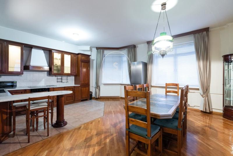 4-комн. квартира, 200 м², 12/13 этаж