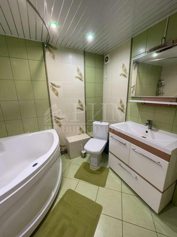 2-комн. квартира, 55 м², 5/5 этаж