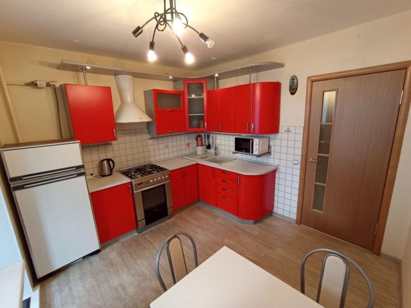 1-комн. квартира, 43 м², 4/10 этаж