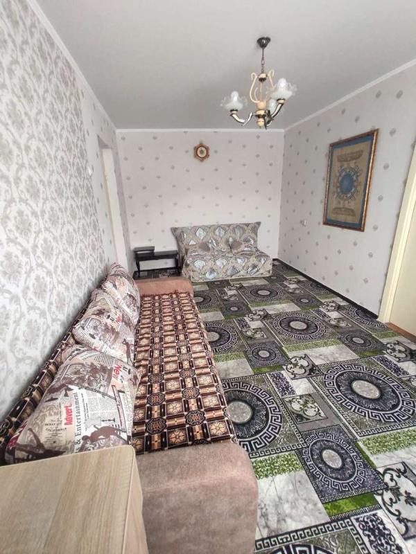 2-комн. квартира, 37 м², 4/5 этаж