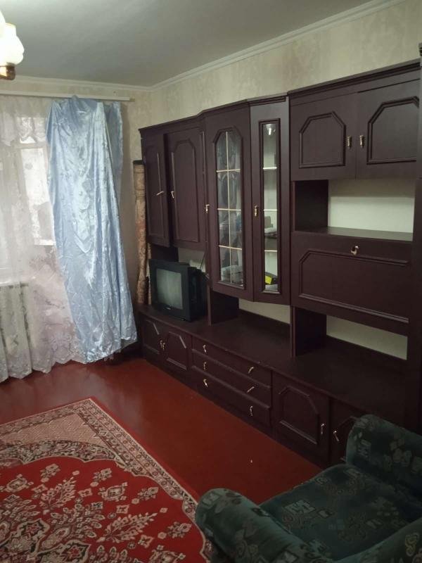 2-комн. квартира, 53 м², 1/9 этаж