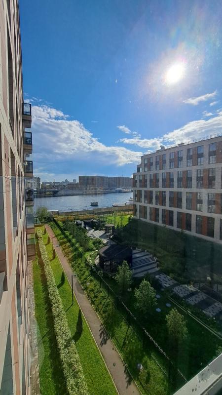 2-комн. квартира, 72 м², 5/8 этаж