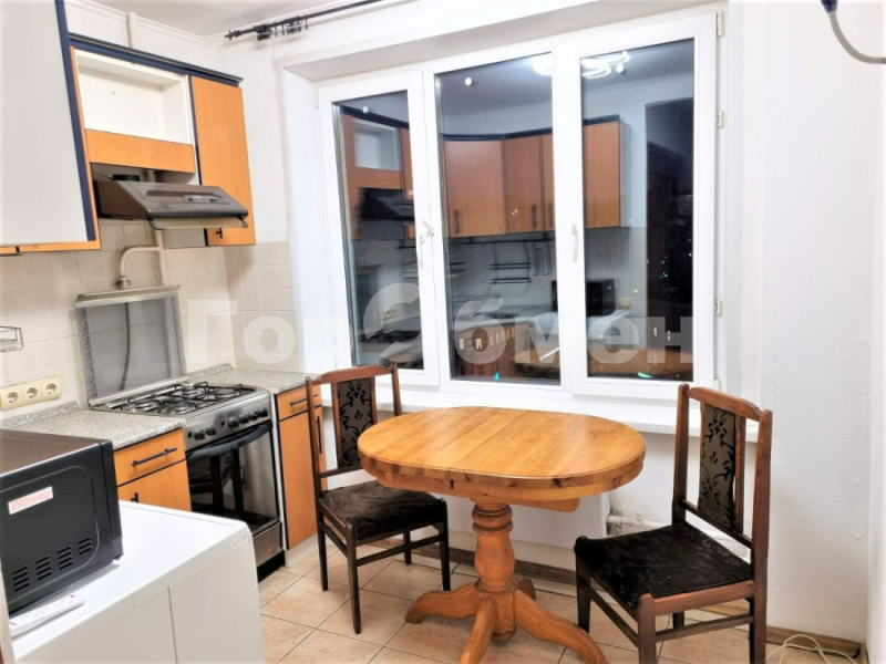 2-комн. квартира, 43 м², 8/12 этаж